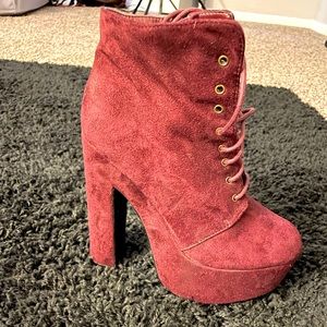 Burgundy heels 7 Women’s